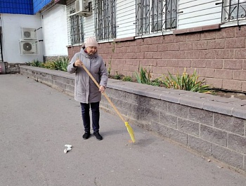 Сотрудники ООО "ЕРКЦ гор. Уфы" приняли участие в акции "Санитарная пятница" 