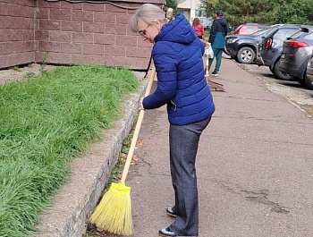 Сотрудники ООО "ЕРКЦ гор. Уфы" приняли участие в акции "Санитарная пятница" 